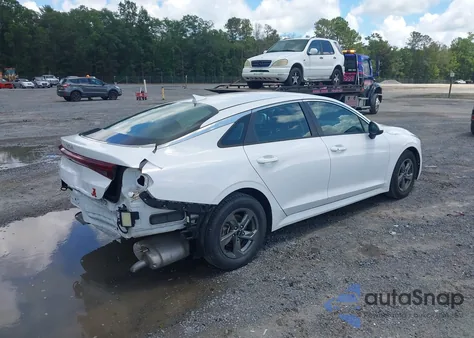 2022 Kia K5 Lxs из США, поврежденный, VIN 5XXG14J26NG103304